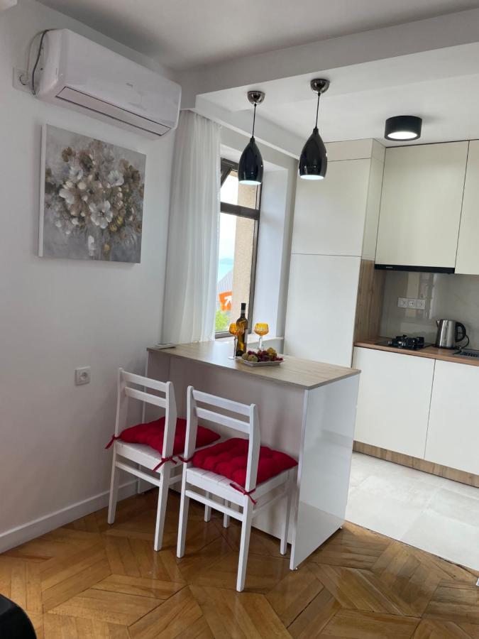 Apartment 2 Minutes From The Sea Batumi Luaran gambar
