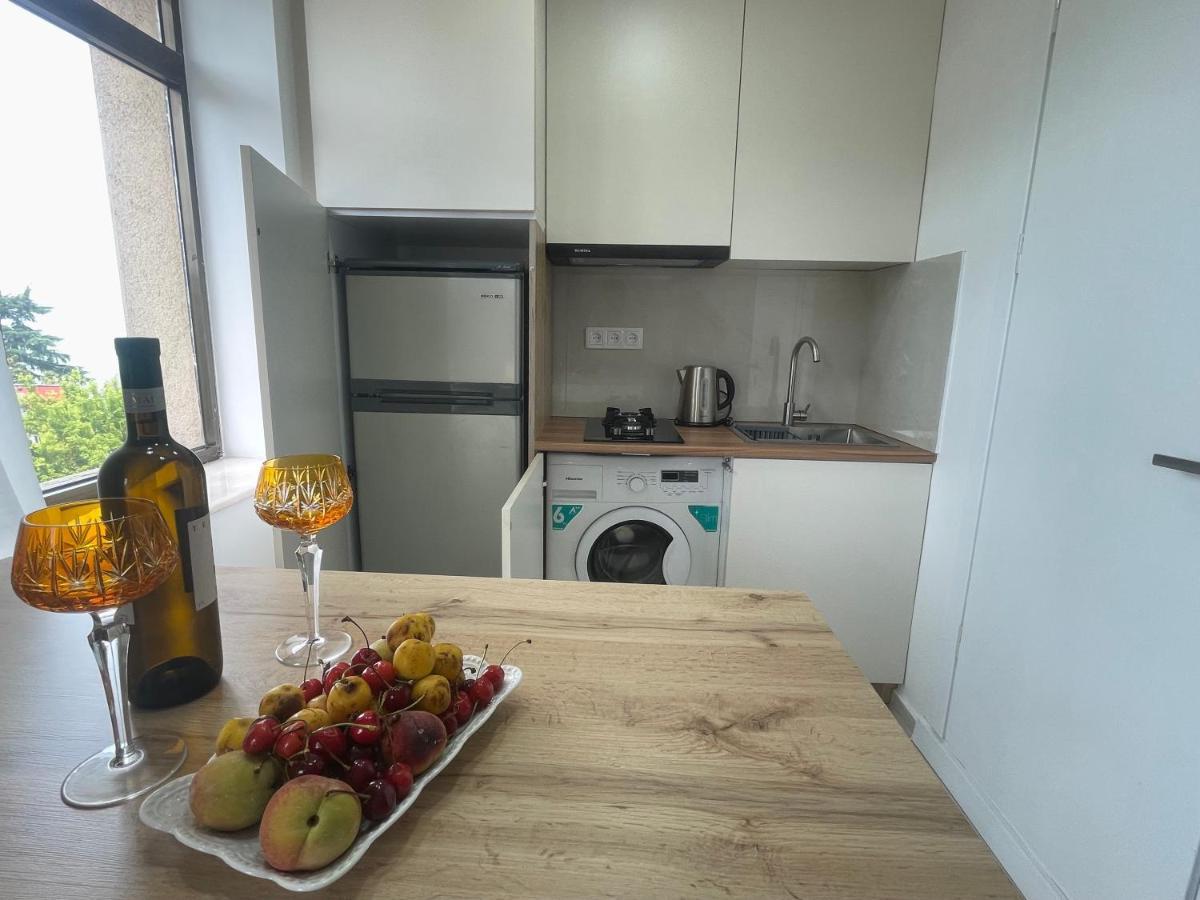 Apartment 2 Minutes From The Sea Batumi Luaran gambar